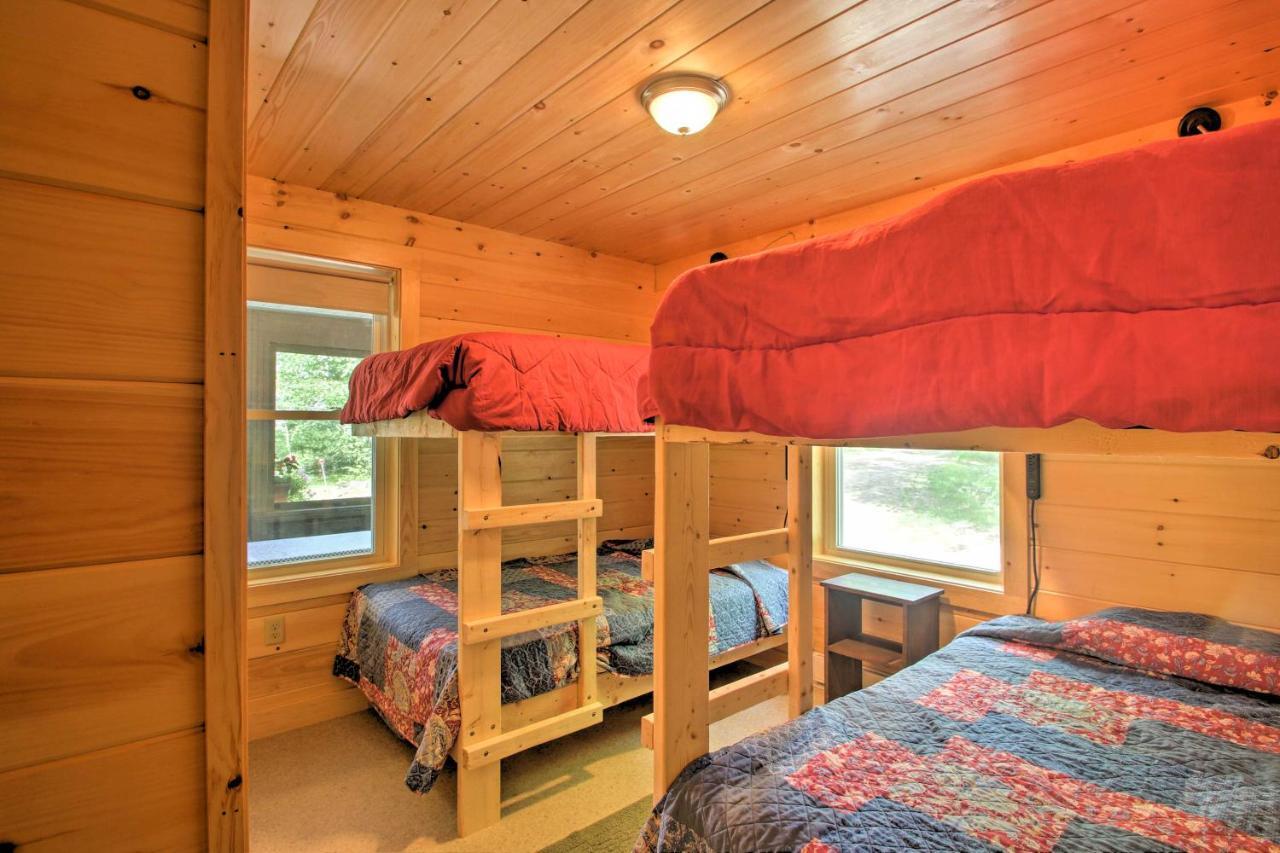 Family Cabin With Beach Access On Panther Pond Raymond Exterior photo